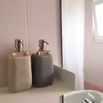 Πανσιόν Homemoel Local Accomodation Al