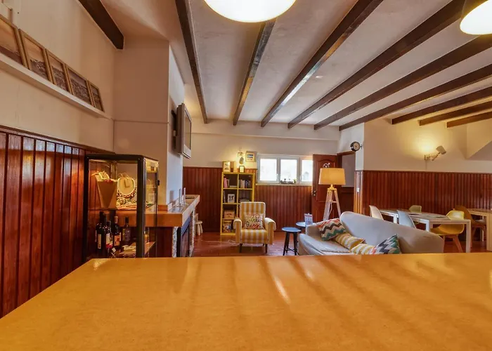 Πανσιόν Homemoel Local Accomodation Al Sao Pedro de Muel