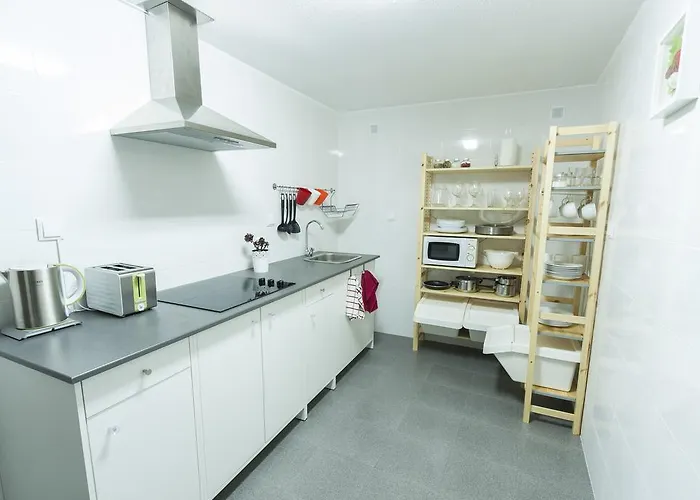 Homemoel Local Accomodation Al Πανσιόν 3*