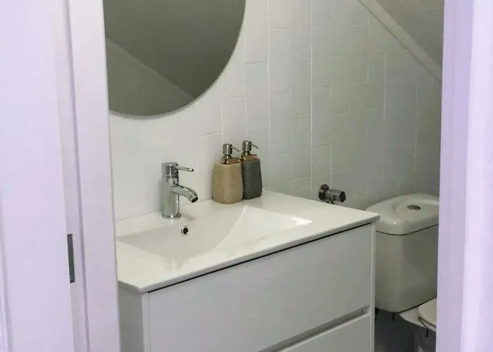 Πανσιόν Homemoel Local Accomodation Al