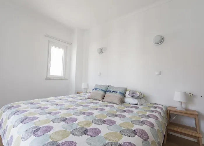 Πανσιόν Homemoel Local Accomodation Al