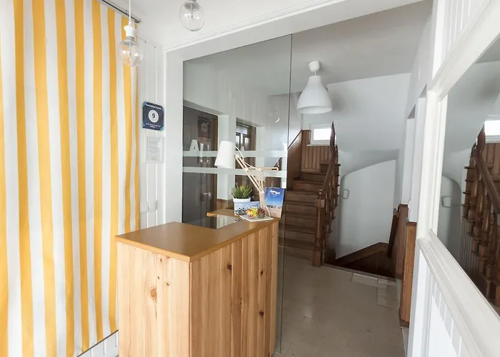 Πανσιόν Homemoel Local Accomodation Al