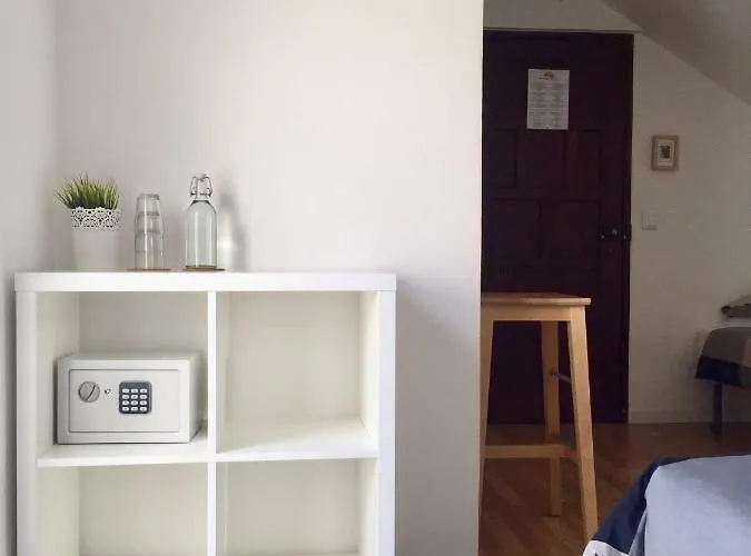 Πανσιόν Homemoel Local Accomodation Al