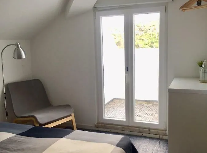 Homemoel Local Accomodation Al