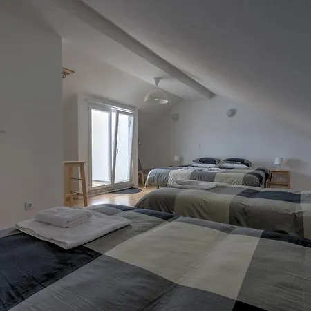 Homemoel 3*