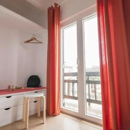 Affittacamere Homemoel Local Accomodation Al