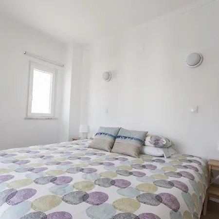 Affittacamere Homemoel Local Accomodation Al