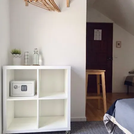 Vendégház Homemoel Local Accomodation Al