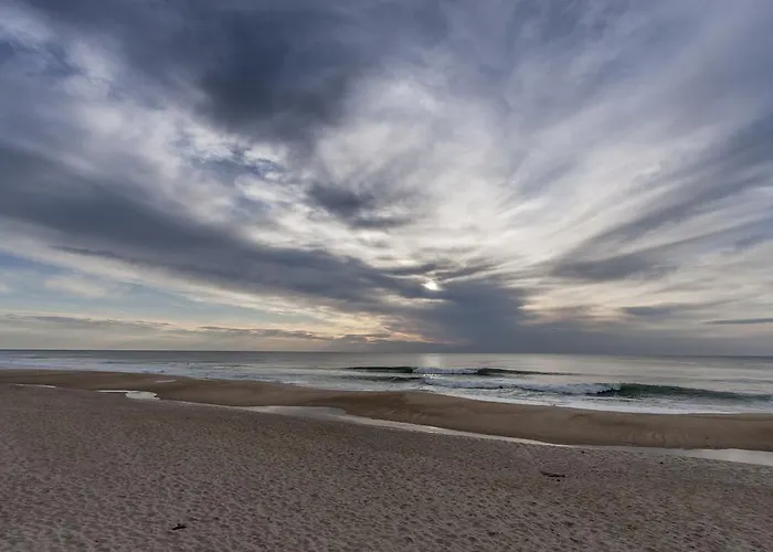 Homemoel Local Accomodation Al 3*