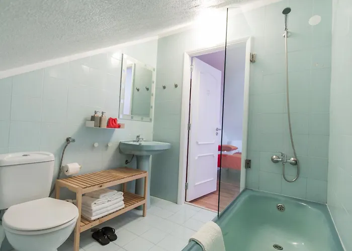 Homemoel Local Accomodation Al São Pedro de Muel